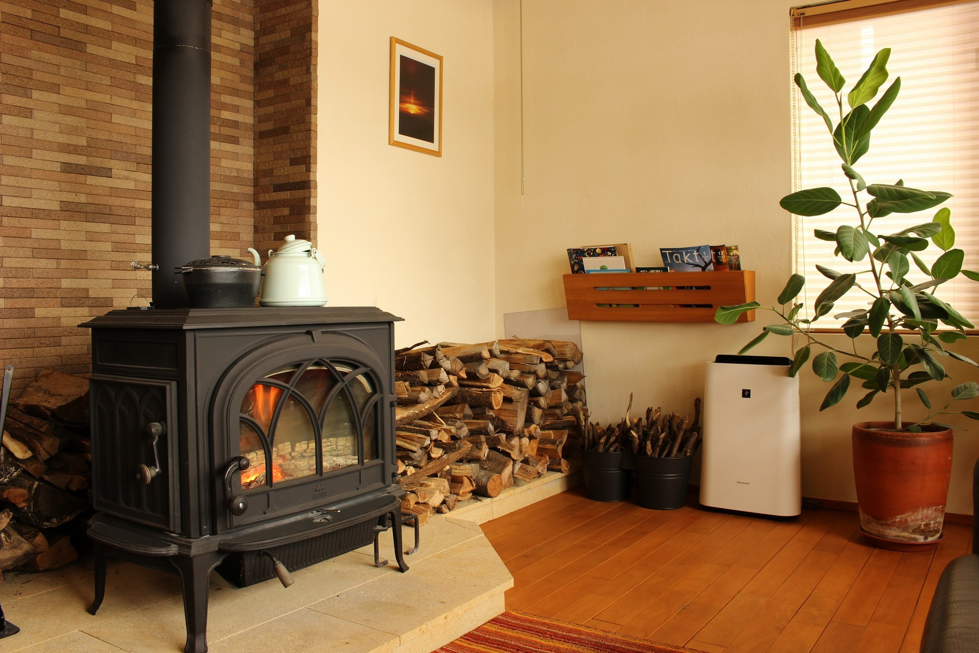 はり灸まつばら院内　薪ストーブ